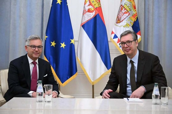 "OTVOREN I SADRŽAJAN RAZGOVOR" Vučić sa Brunerom: Za nas je od ključnog značaja da politika proširenja ostane visoko na agendi EU (FOTO)