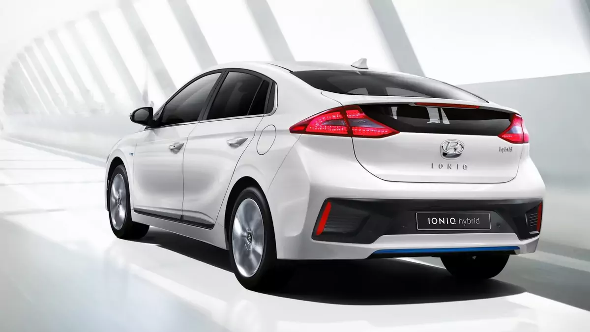 Hyundai IONIQ