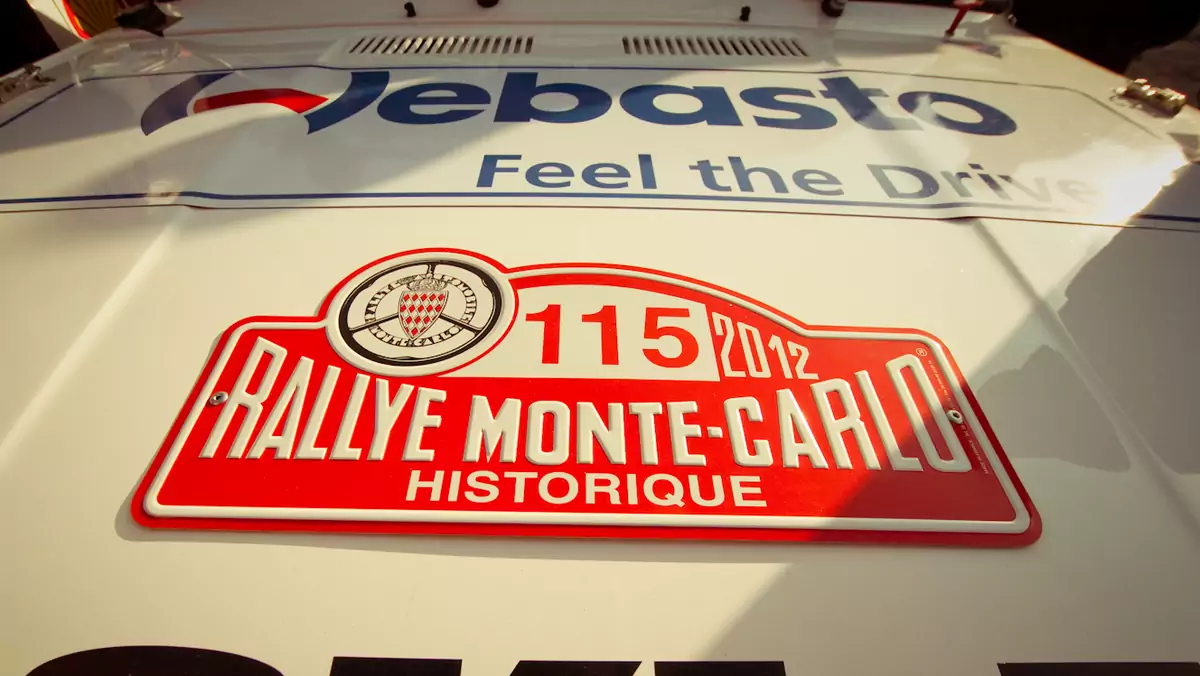 Monte Carlo 2012: Zabytkowe rajdówki na Placu Teatralnym