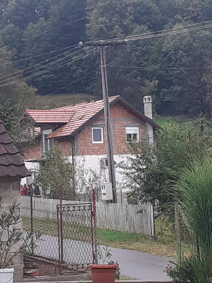 Fotografije sa lica mesta