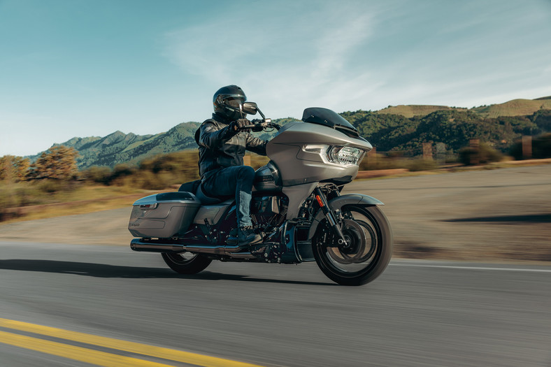 Harley-Davidson CVO Road Glide  2023