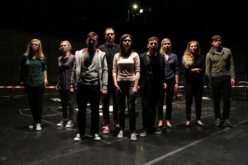 U predstavi igra 14 glumaca