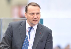 Radosław Sikorski: Jarosław Kaczyński nie umiał przegrywać. Wygrywać też nie umie
