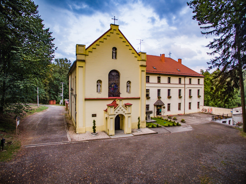 Sanktuarium św Józefa Prudnik - Las