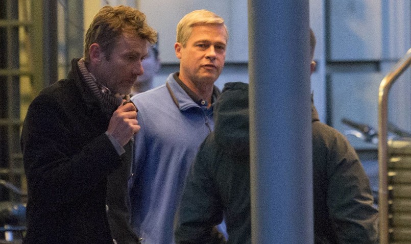 Brad Pitt na planie filmu "War Machine"