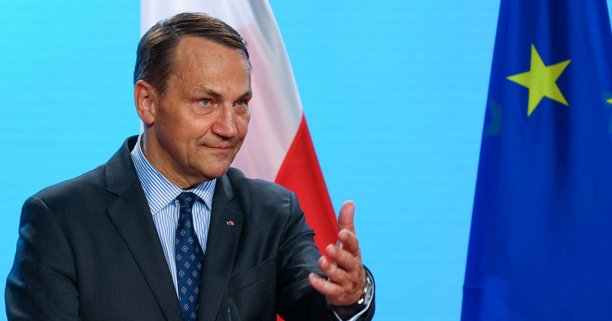 Radosław Sikorski premierem? To może się okazać koniecznością [OPINIA]