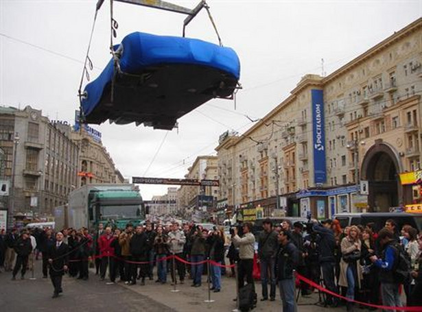 Bugatti wjechały do Moskwy