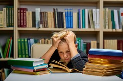 Szkoły szykują się na kolejne pomysły MEN. Podwyżki i lekcje religii to dopiero początek