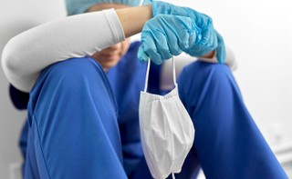 Facebook i drzemka dozwolone podczas przerwy w pracy