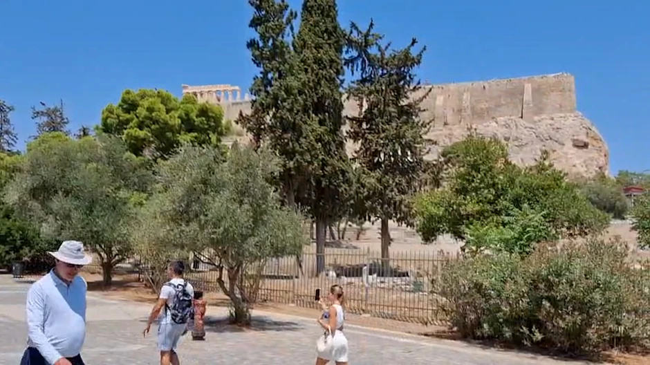 Atina (Grčka) – 0,50 do 10 evra po sobi, po noći, u zavisnosti od kategorije smeštaja 