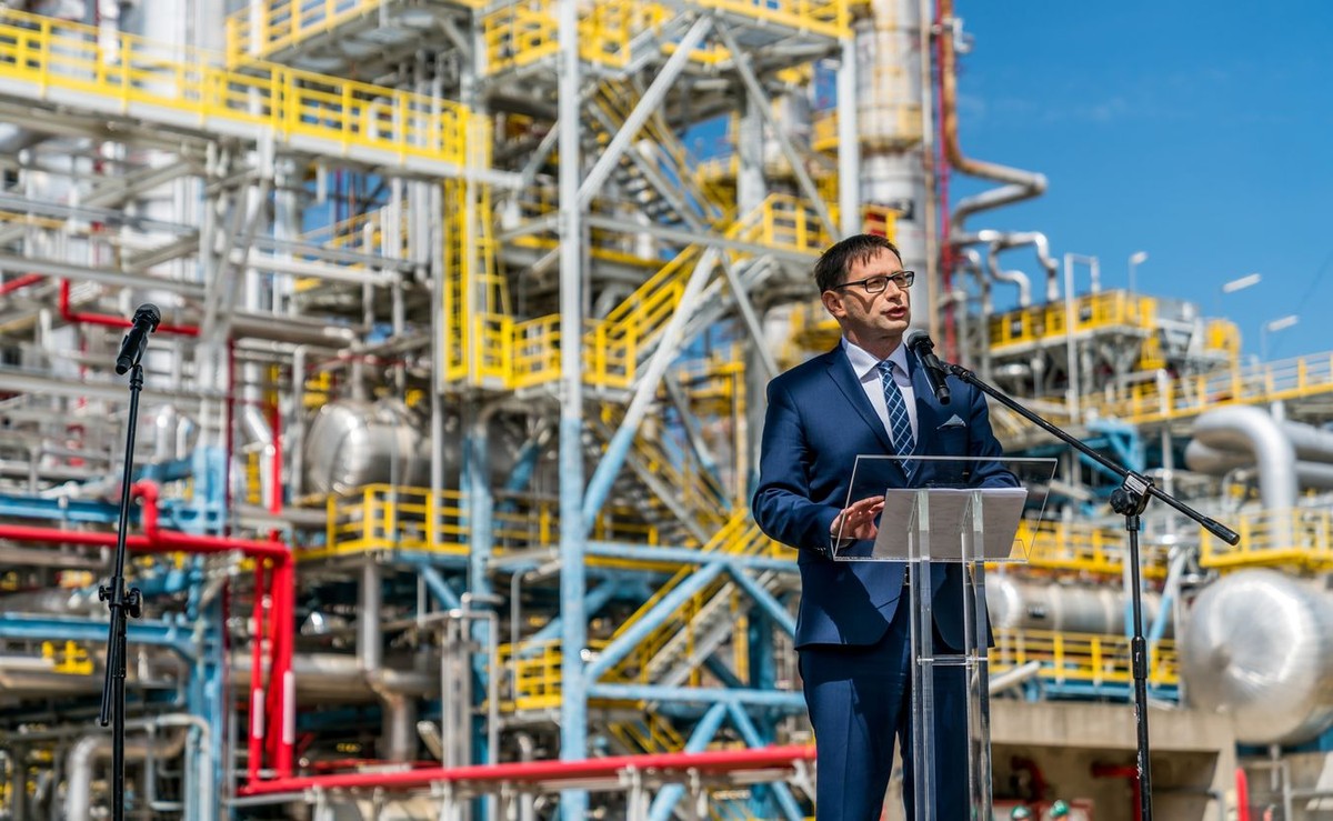 Budowa elektrowni Ostrołęka: Decyzja Orlenu oznacza upadek ostatniego węglowego pomnika