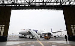 Przymusowe lądowanie polskiego Boeinga w Nowym Jorku. Powodem usterka silnika