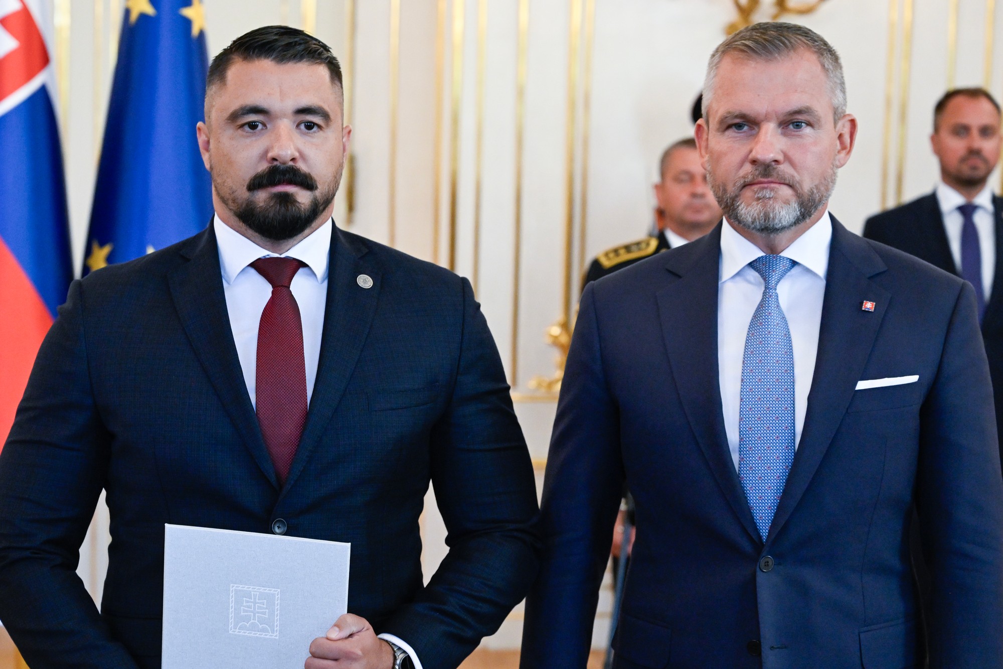 Prezident Peter Pellegrini vymenoval na post nového riaditeľa SIS Pavla Gašpara.