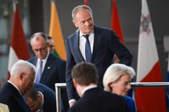 Tusk: Mamy coś na kształt wojny światowej