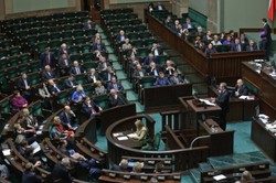 Koalicja rządowa broni marszałka Sejmu Radosława Sikorskiego