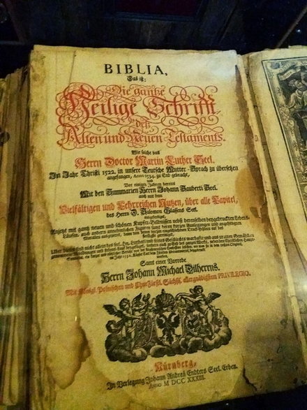 Oryginalny rękopis Biblii z 1730 roku!
