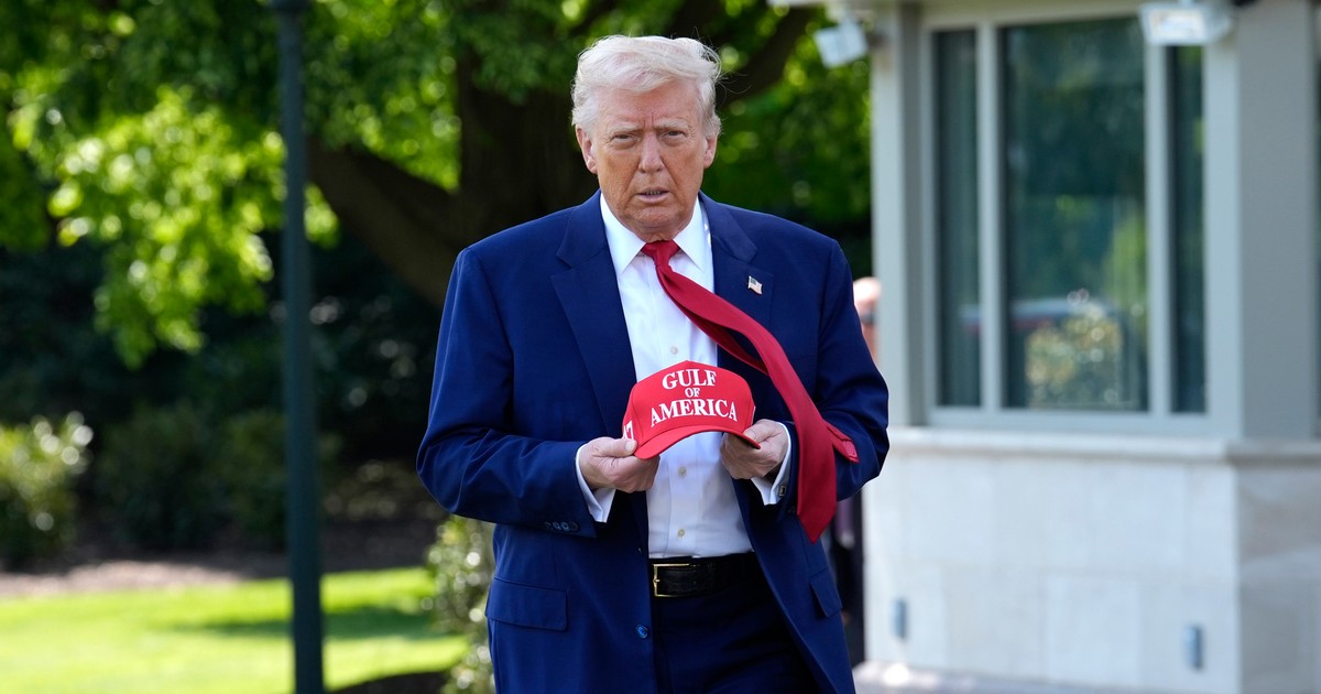 Trump enyhít a vámszabályain, az autóipar örülhet