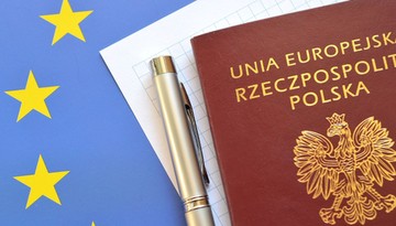 Rekord chętnych na polski paszport