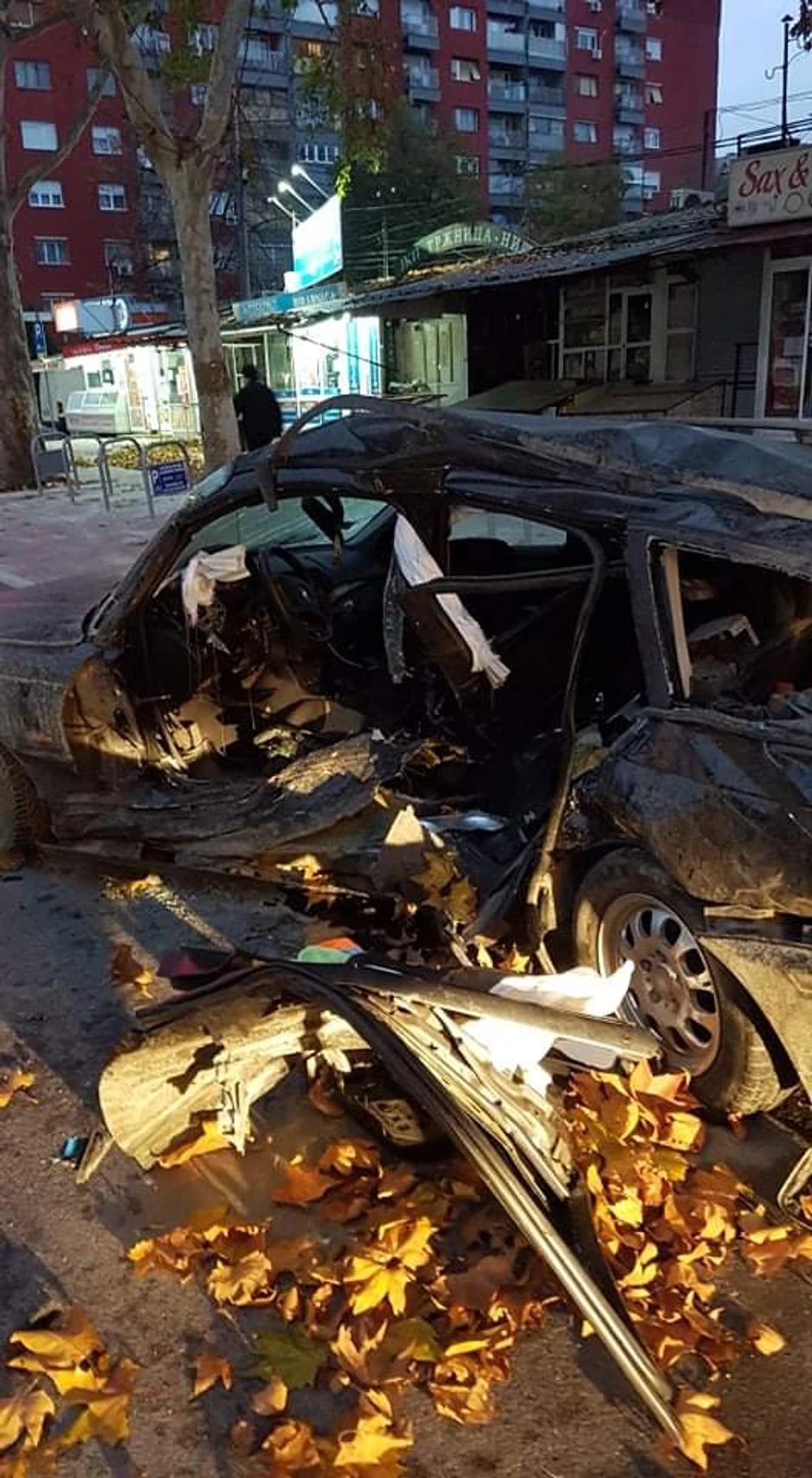 pijani vozač udario je u bočnu stranu Jovaninog auta