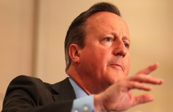 David Cameron ma radę dla Władimira Putina. 'Jeśli się tego obawia to...'