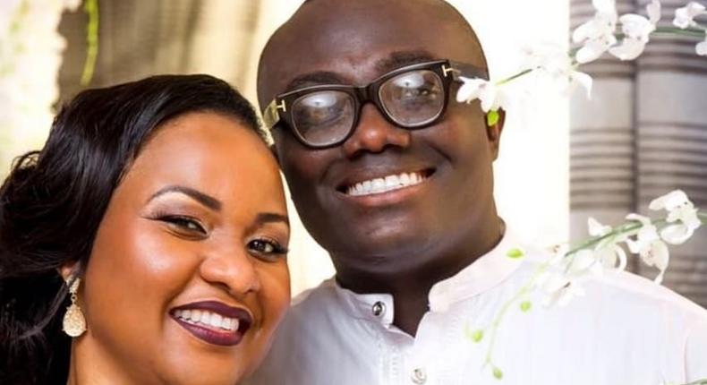 Bola Ray with wife