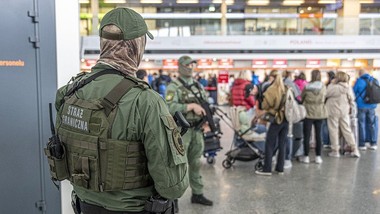 akt dywersji na lotnisku im. chopina. służby przez 5 godzin nie mogły