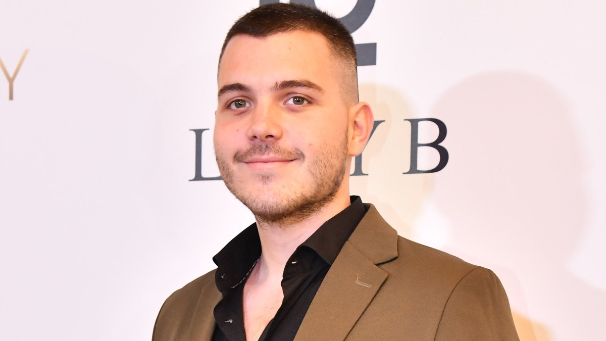 Viktor Živojinović