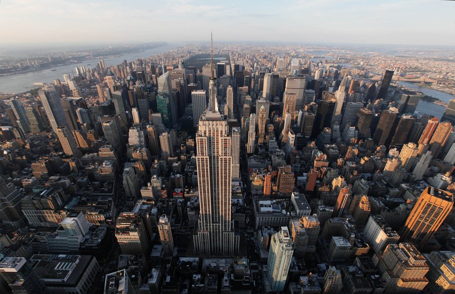 On a clear day, people can see 80 miles of New York, New Jersey, Connecticut, Pennsylvania, and Massachusetts from the observatory deck.