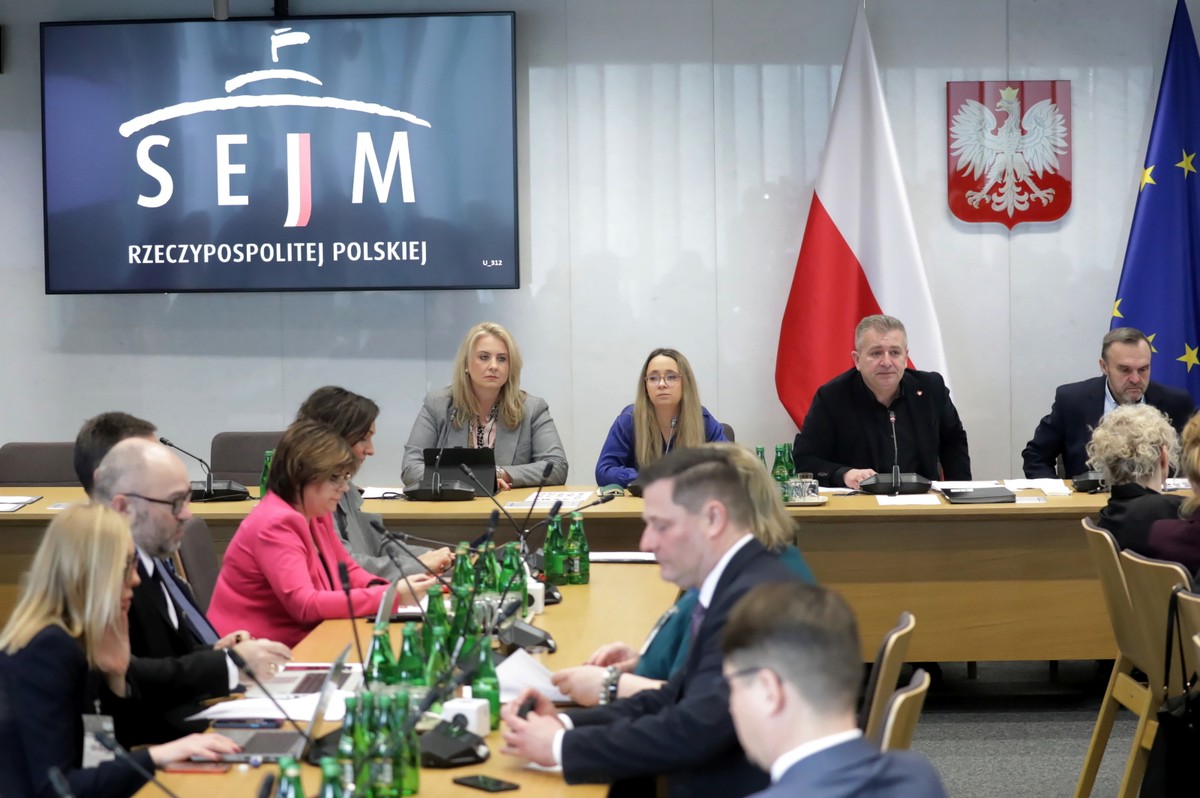 Komisja zdrowia, Leszczyna, tabletka dzień po,nowelizacja