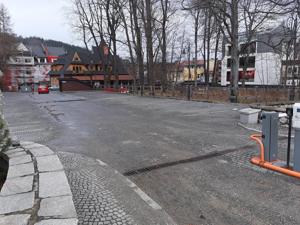 Zakaz wynajmowania pokoi. Większość turystów opuściła Zakopane