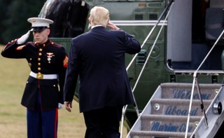 Francuskie media: Trudno połączyć brytyjskie interesy z hasłem Trumpa