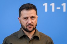 Polak otrzymał od Zełenskiego Order Za Zasługi. Chodzi o dostarczanie 372 terenówek na front