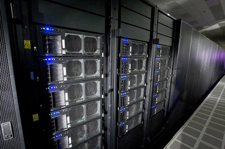 Superkomputer Departamentu Energetyki Stanów Zjednoczonych / fot. Wikipedia