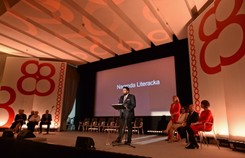 Jarosław Marek Rymkiewicz odmawia przyjęcia nagrody, od 'miasta, którym rządzi Hanna Gronkiewicz-Waltz'