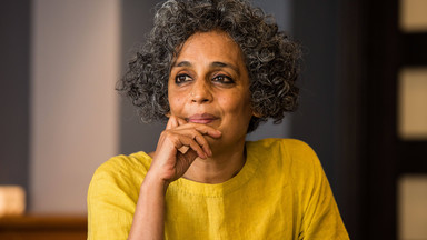 Arundhati Roy: jeśli chcesz wywołać wojnę, musisz stworzyć wroga, którego nienawidzisz