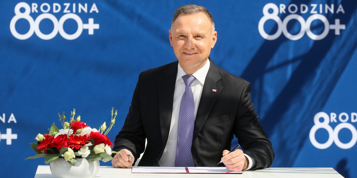  800 plus. Prezydent Andrzej Duda podpisał ustawę