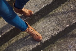 Staruszka terroryzuje mieszkańców osiedla? 'Muszę zrobić tutaj porządek'