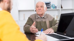 dobra wiadomość dla zadłużonych emerytów. od marca wzrasta kwota wolna