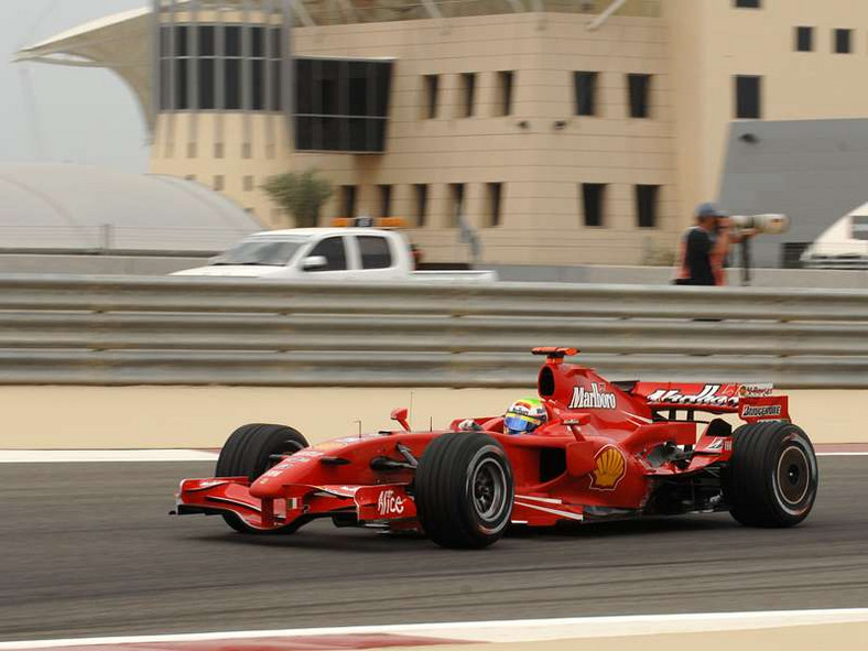 Fotogaleria z Grand Prix Bahrajnu 2007 - 1. część