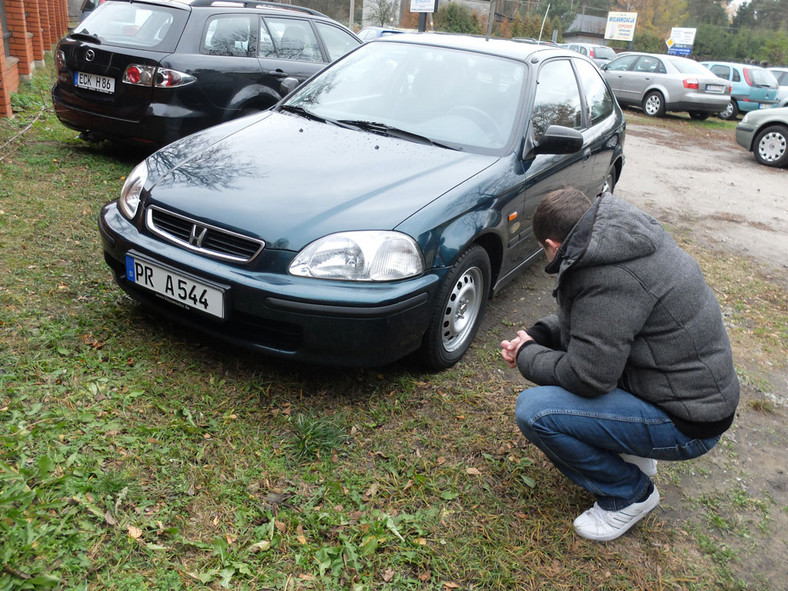 Auto z ogłoszenia: Honda Civic 1.4 - 6 tysięcy zł