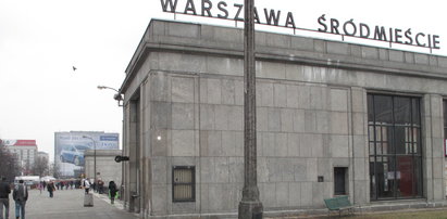 Śmierć pod pociągiem. Paraliż komunikacyjny w Warszawie