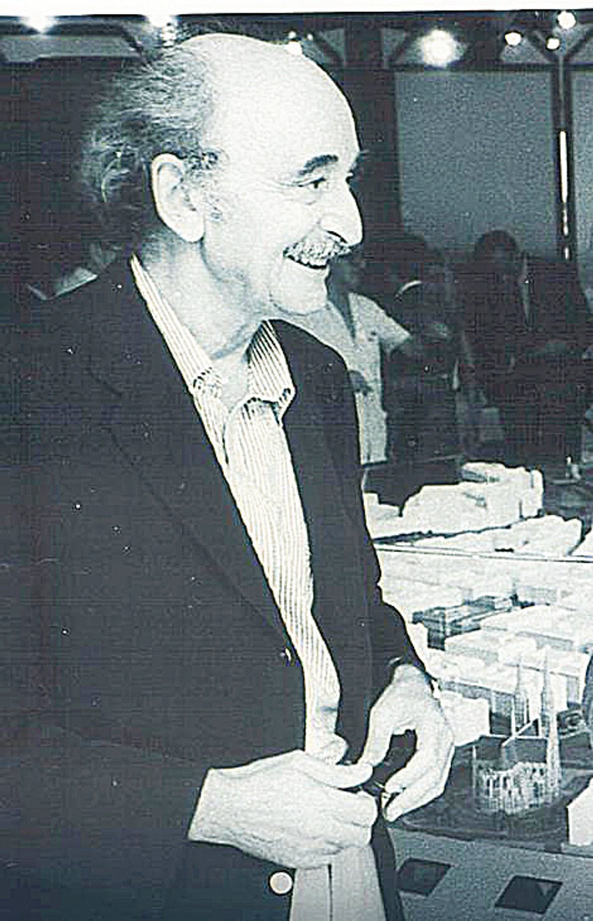 Mića Popović