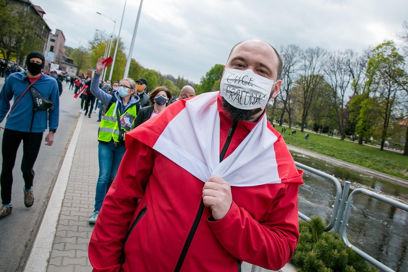 Cieszyn. Protest pracowników transgranicznych z powodu koronawirusa