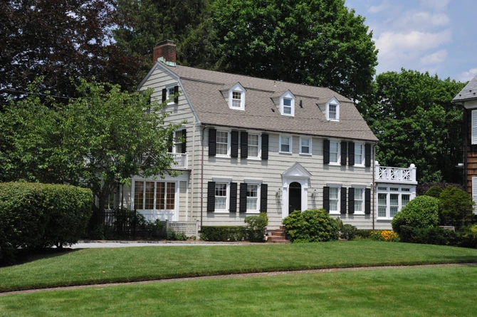 Ukleta kuća u Amitivilu