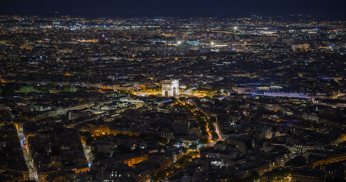 Vorbestrafter Terrorist greift erneut an - diesmal am Pariser Triumphbogen