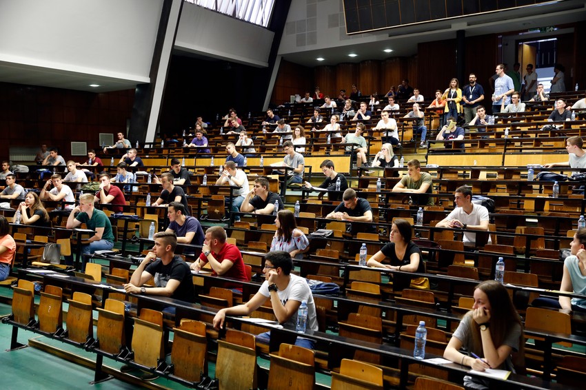 "Prijemni može da se održi, ali u tom slučaju ne bi bilo budžetskih mesta"