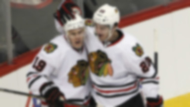 NHL: gwiazdorski duet zostaje w Chicago Blackhawks