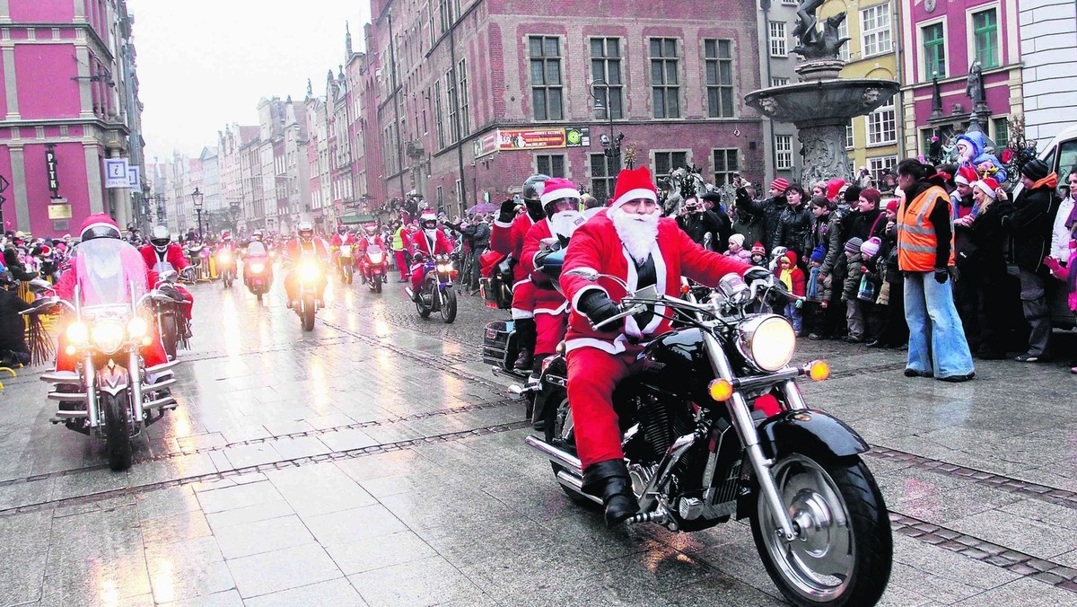 "Polska Dziennik Bałtycki": Trójmiejskim Mikołajom niepotrzebne są sanie i renifery. Zamiast tego mają błyszczące, chromowane motory. Już w niedzielę pojawiają się na ulicach Gdańska i Gdyni.