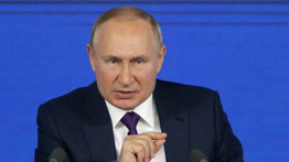 Döbbenetes videó kering a neten Putyinról: odavetített háttér előtt tartaná a beszédeit? – De akkor hol van valójában az orosz elnök? 