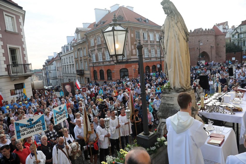 Piesza pielgrzymka na Jasną Górę. Znajdź siebie na zdjęciach